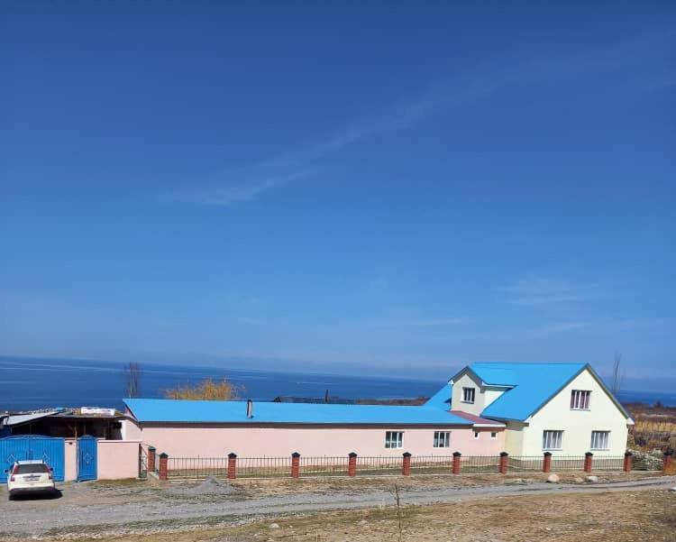 Guest House Shirin Barskoon Exteriör bild
